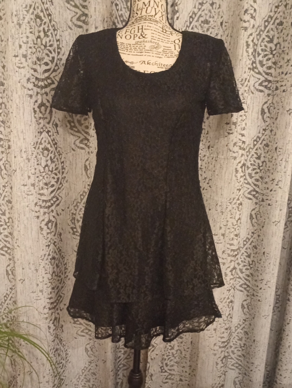 Vintage DBY Black Lace Short-Sleeve Fit-and-Flare Dress